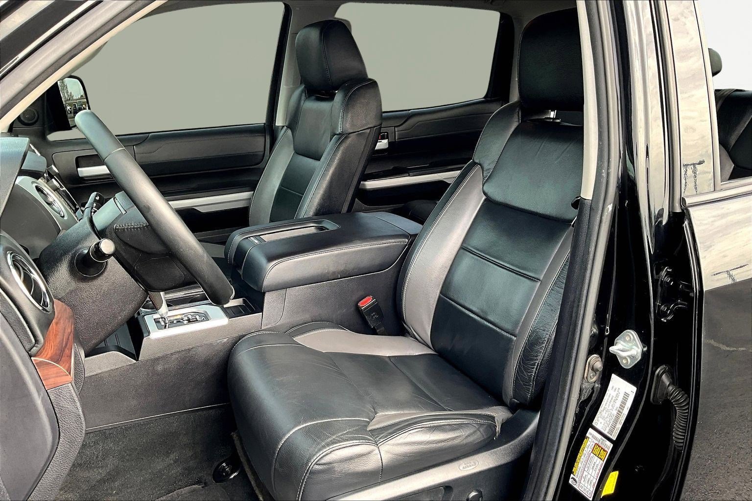 Used 2021 Toyota Tundra Limited w/ Limited Premium Package image 23