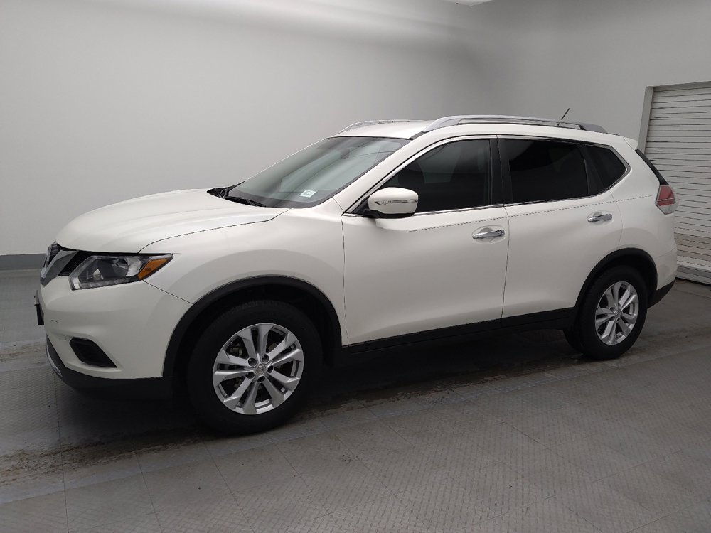 Used 2014 Nissan Rogue SV image 2