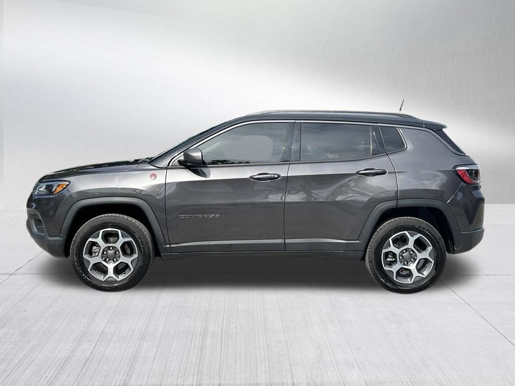 Used 2022 Jeep Compass Trailhawk w/ Sun and Sound Group AWD/4WD image 8