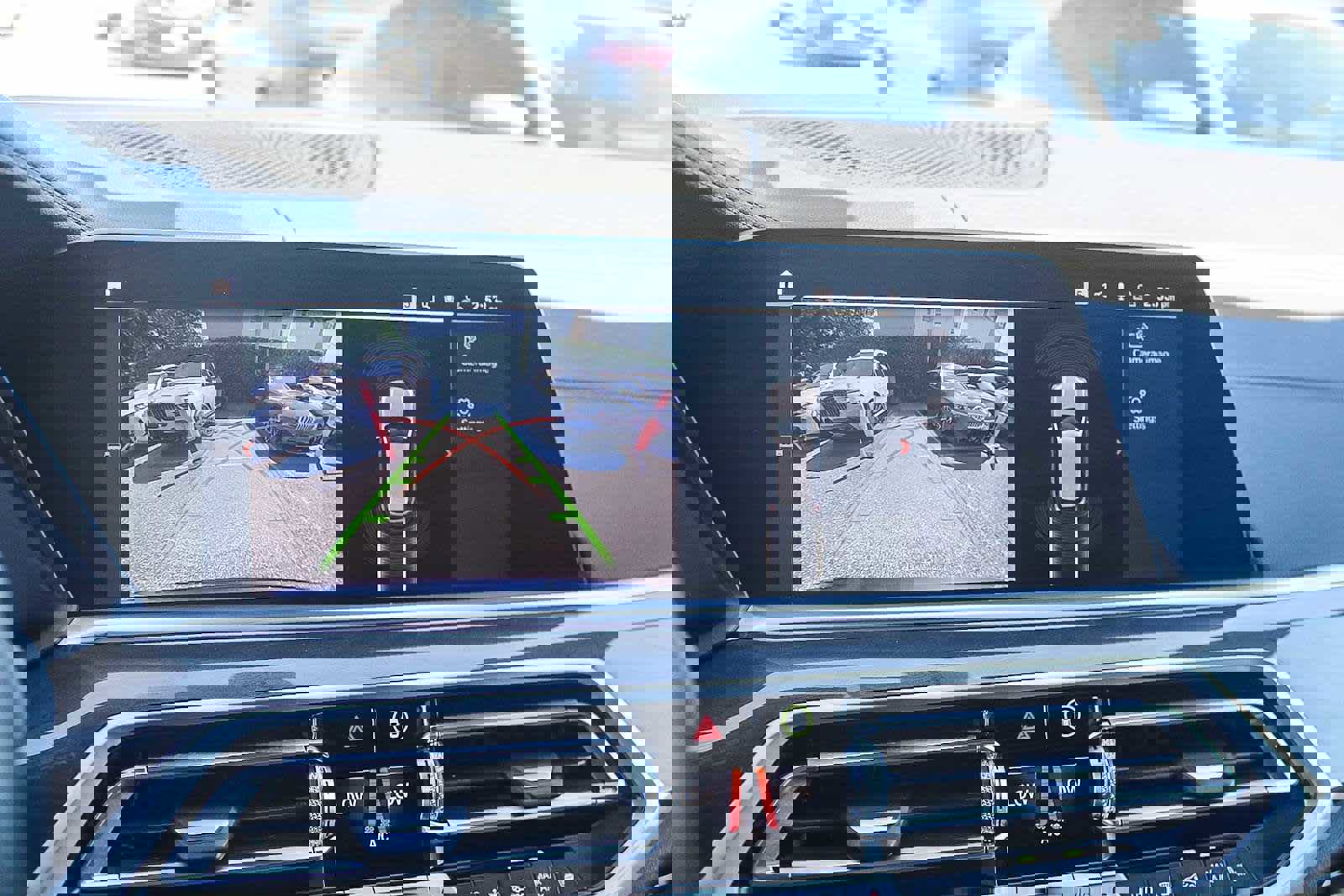 Used 2023 BMW X5 sDrive40i w/ M Sport Package image 23