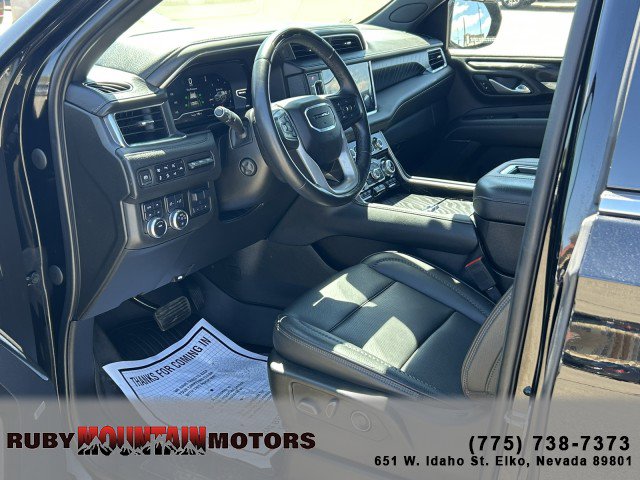 Used 2023 GMC Yukon Denali w/ Advanced Technology Package AWD/4WD image 10
