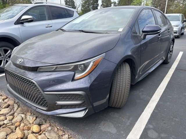Used 2022 Toyota Corolla SE image 3