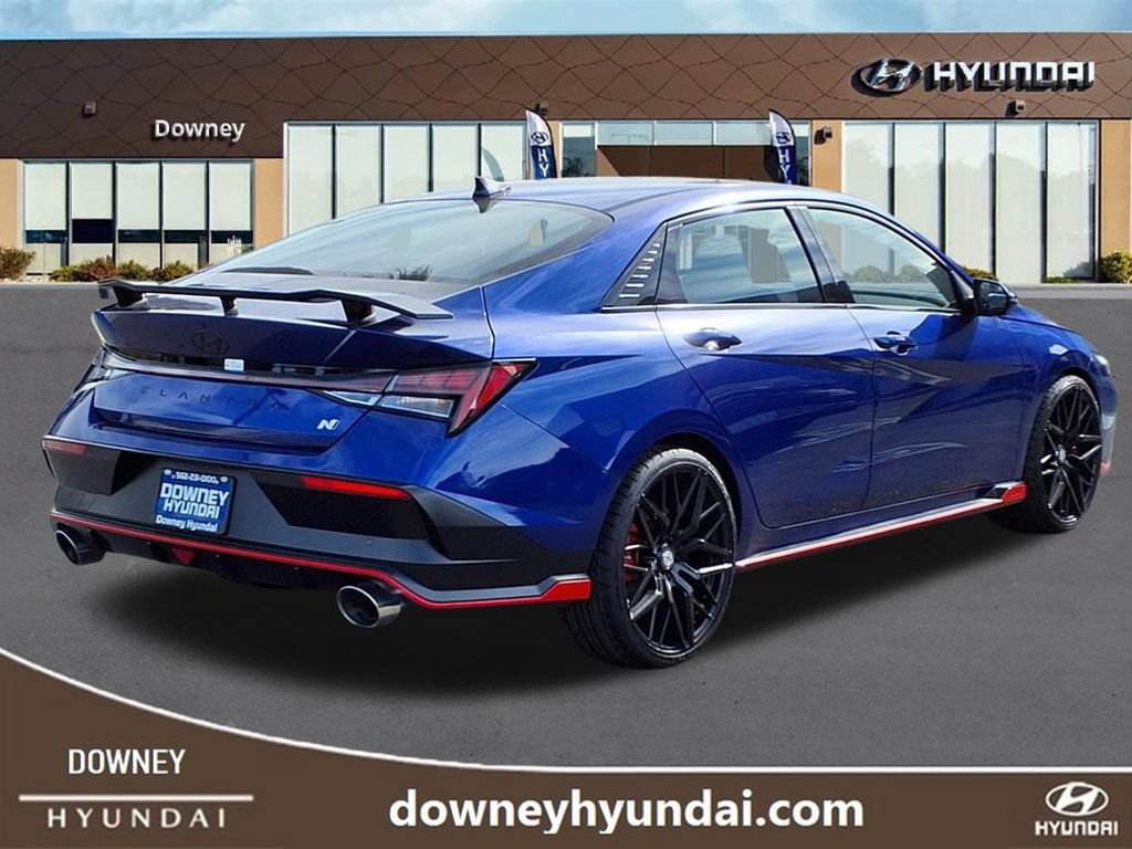 Used 2025 Hyundai Elantra N FWD image 4