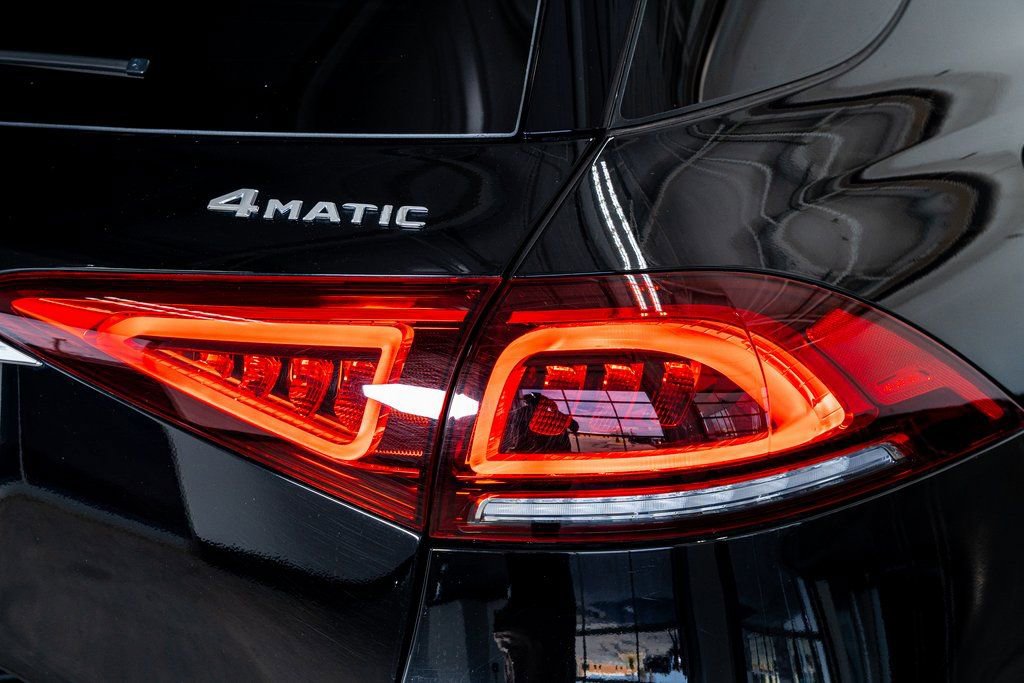 Used 2023 Mercedes-Benz GLE 350 4MATIC w/ AMG Line Exterior image 29