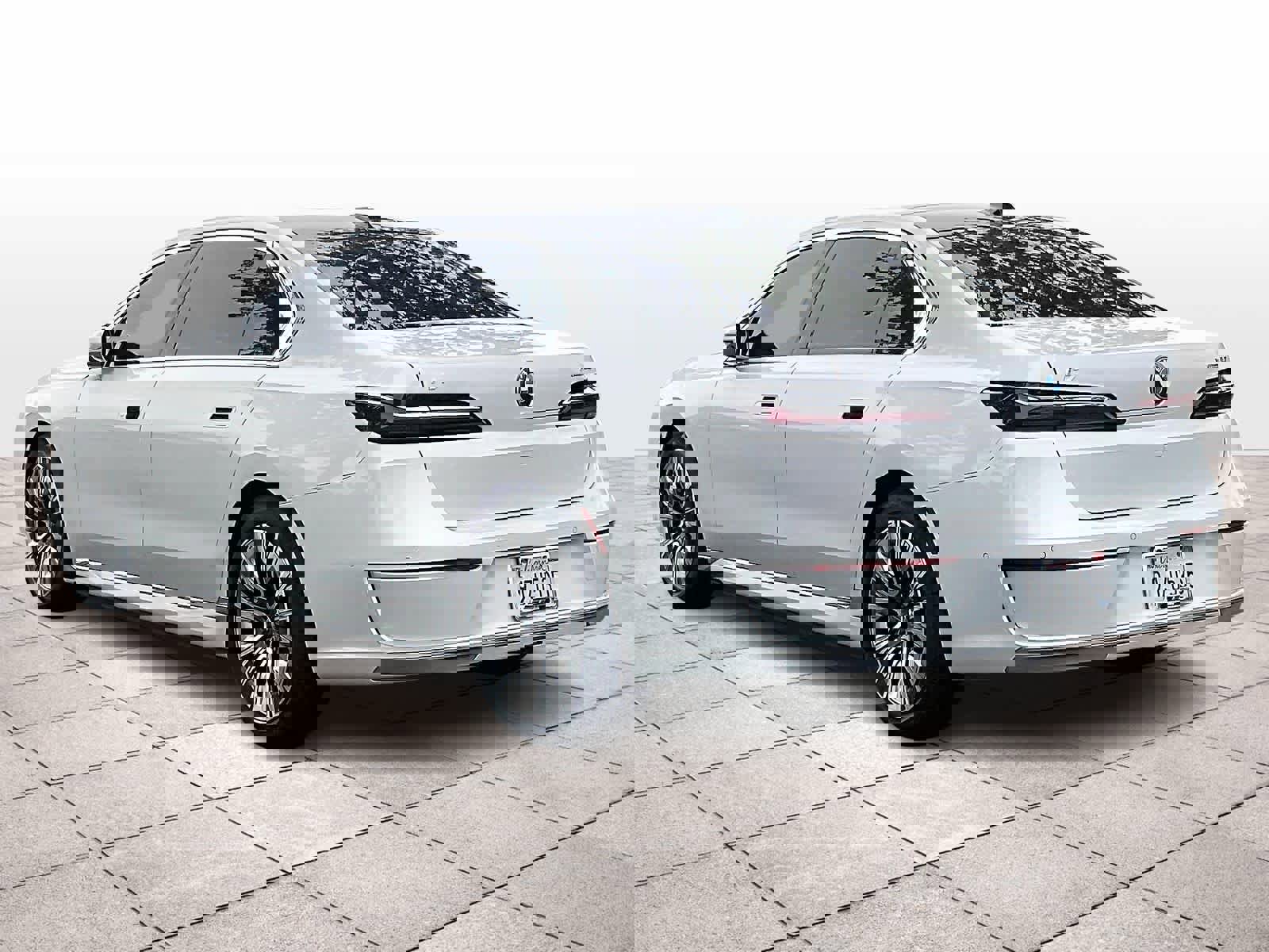 Used 2024 BMW i7 xDrive60 image 13