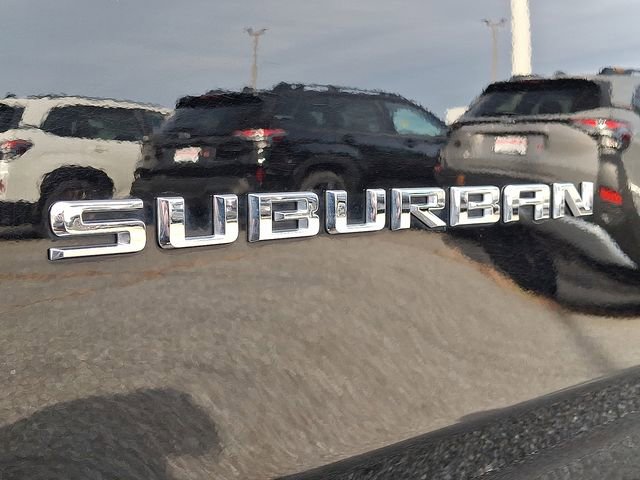 Used 2022 Chevrolet Suburban LT image 31