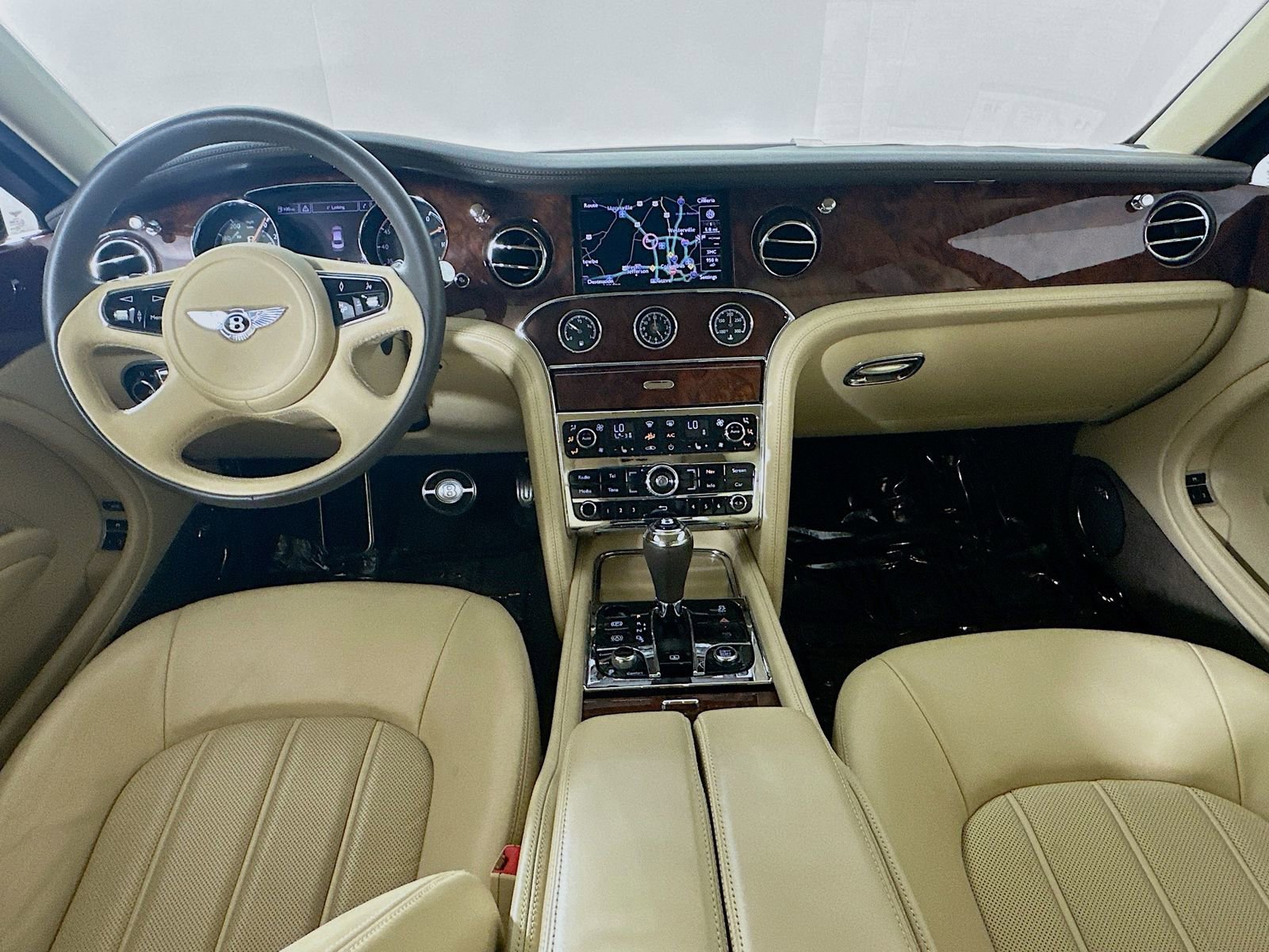 Used 2011 Bentley Mulsanne RWD image 28