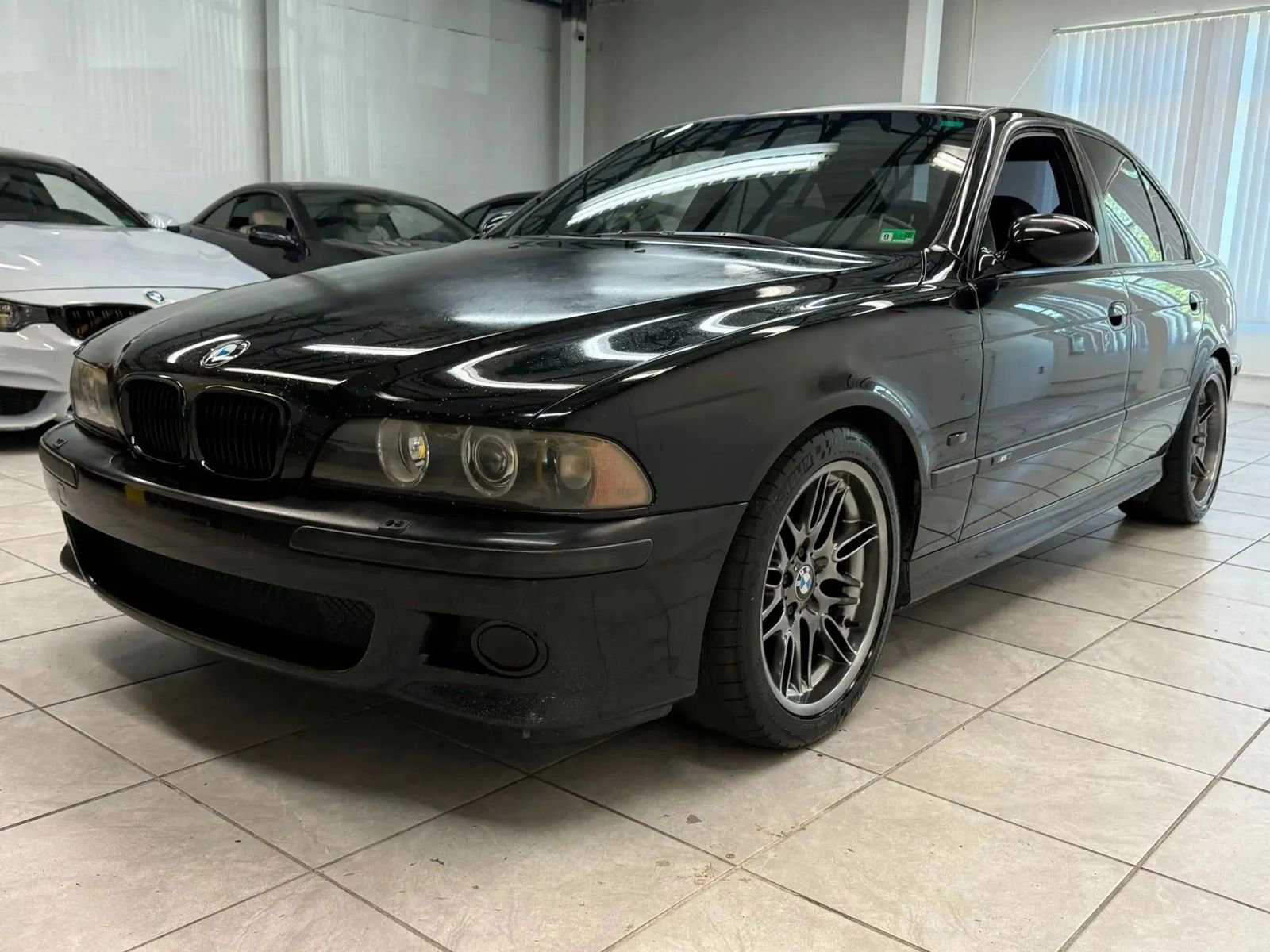 Used 2000 BMW M5 image 3