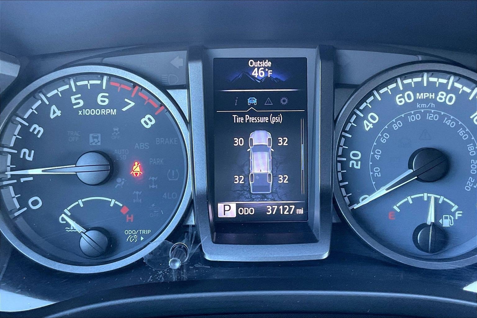 Used 2021 Toyota Tacoma TRD Off-Road w/ Technology Package image 12