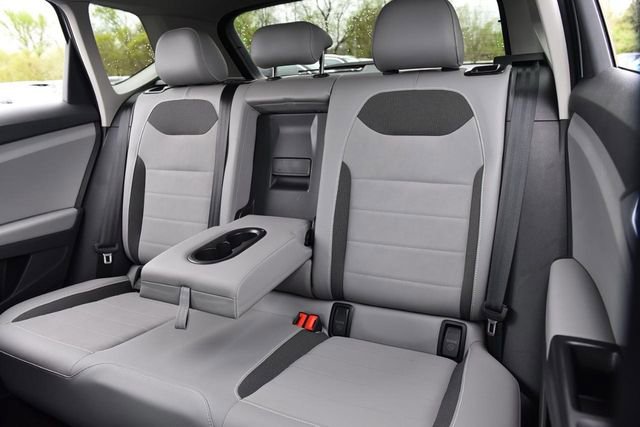 Certified 2023 Volkswagen Taos SE w/ Panoramic Sunroof Package image 21