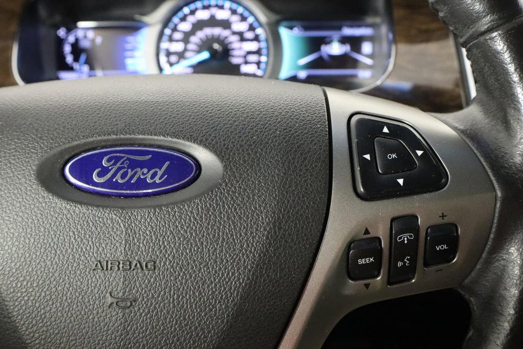 Used 2014 Ford Taurus Limited FWD image 10