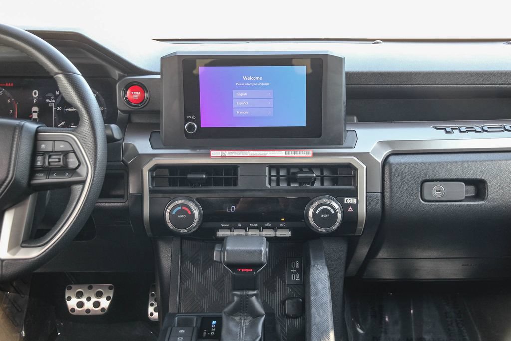 Used 2025 Toyota Tacoma TRD Sport AWD/4WD image 13