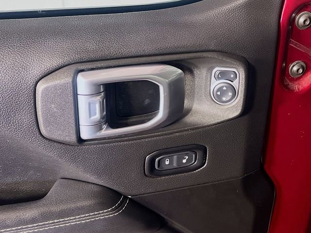 Used 2021 Jeep Wrangler Unlimited Rubicon AWD/4WD image 12