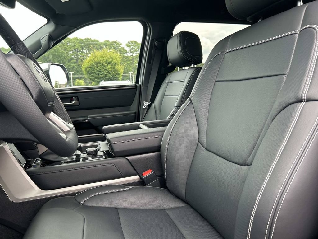 New 2026 Toyota Tundra Limited AWD/4WD image 25