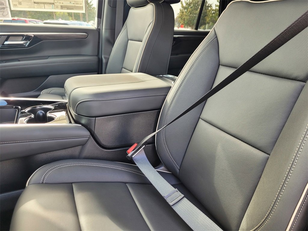 New 2026 Chevrolet Tahoe Premier image 14