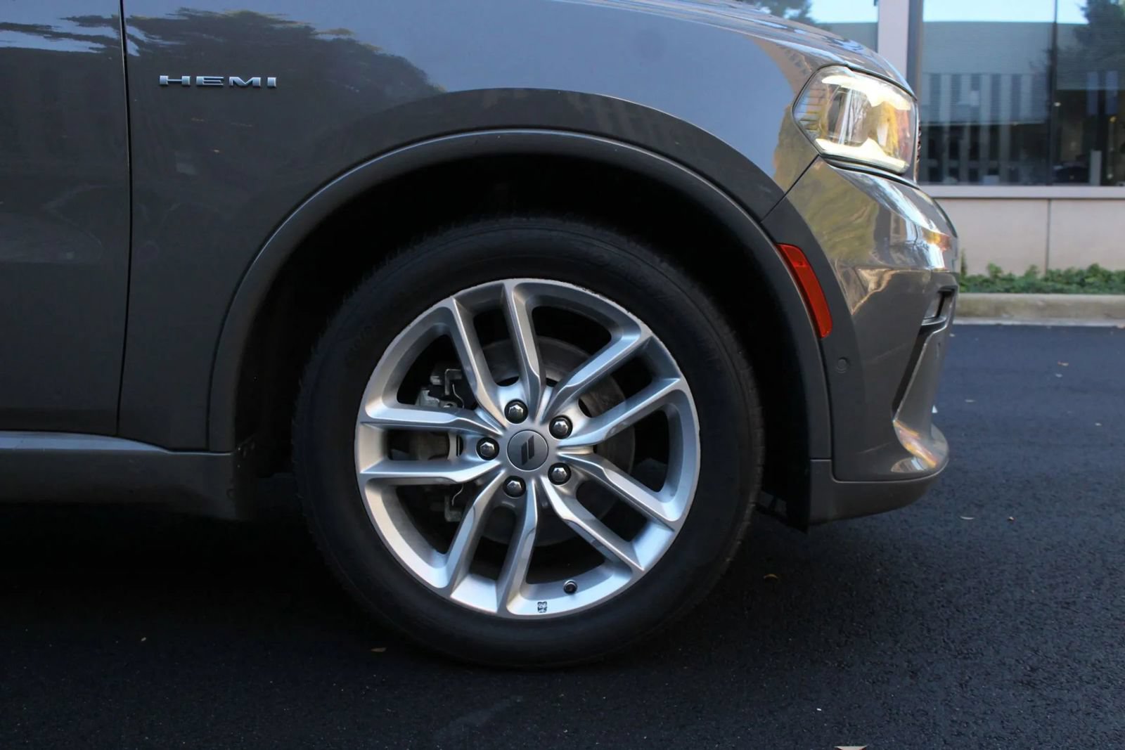 Used 2022 Dodge Durango R/T AWD/4WD image 5