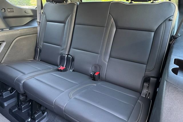 Used 2021 GMC Yukon SLT AWD/4WD image 18