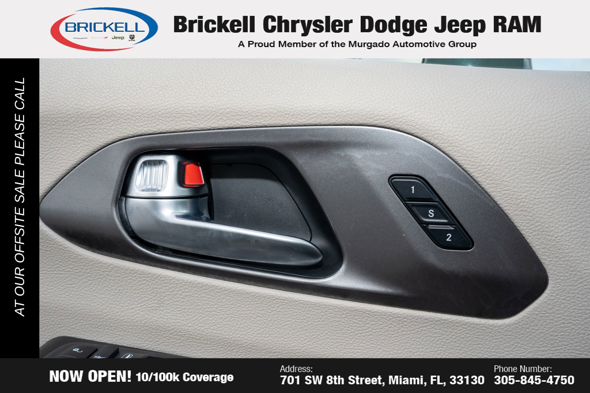 Used 2022 Chrysler Pacifica Touring-L image 27