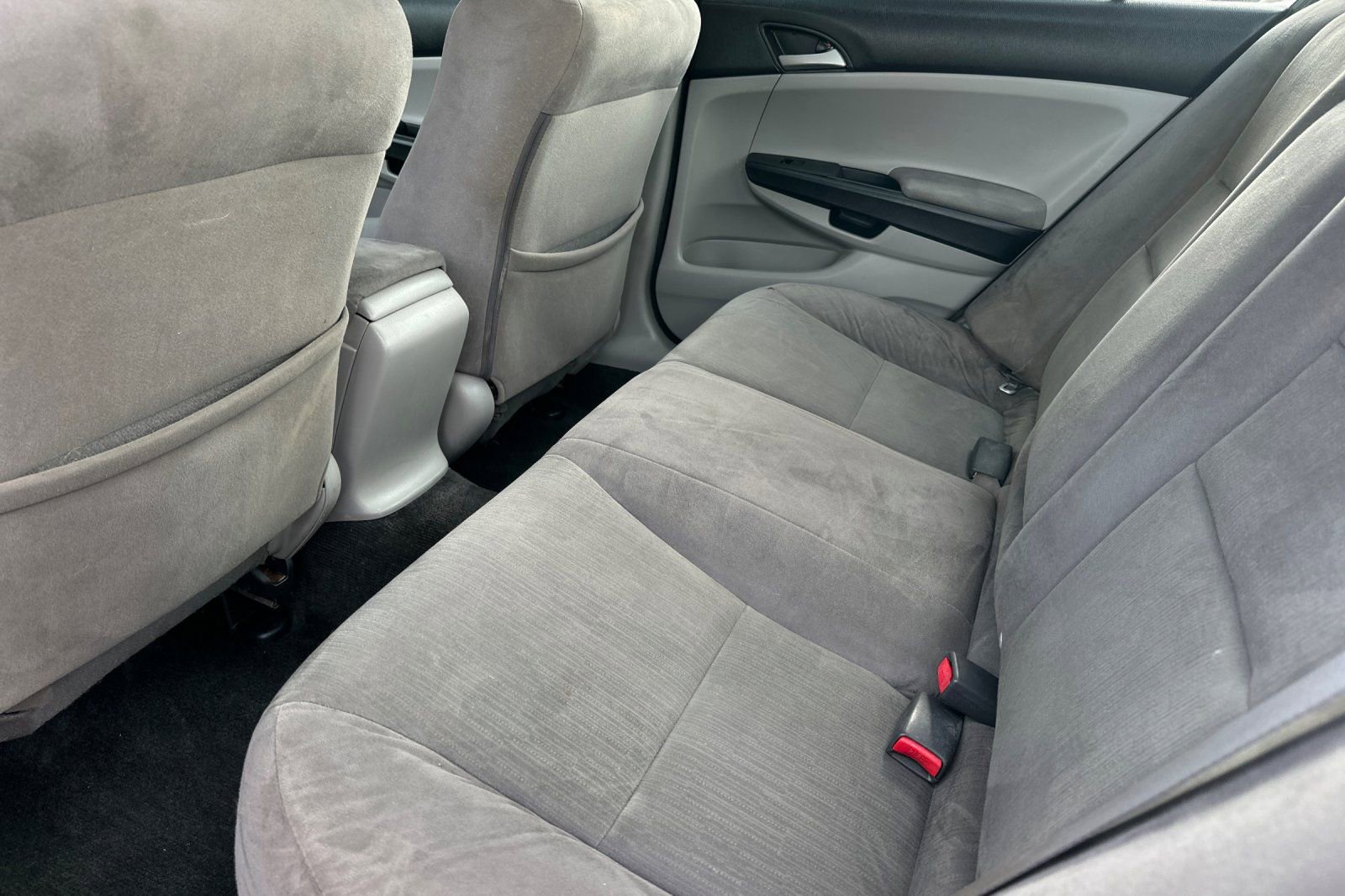 Used 2011 Honda Accord LX image 12