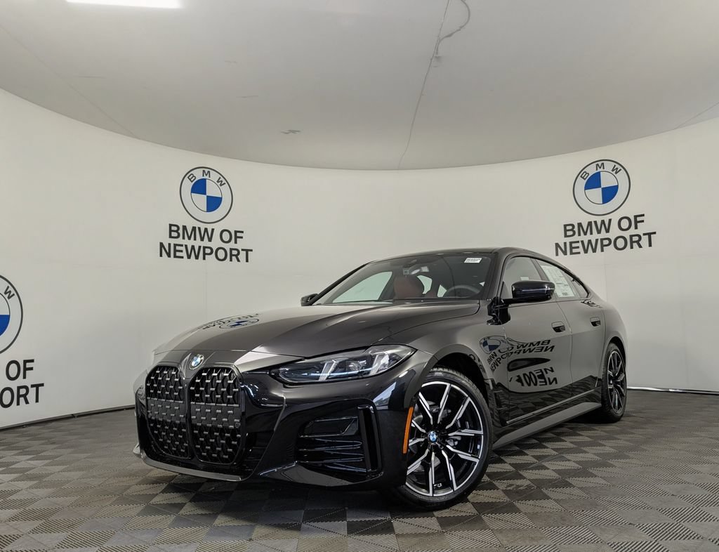 New 2026 BMW 430i xDrive w/ M Sport Package