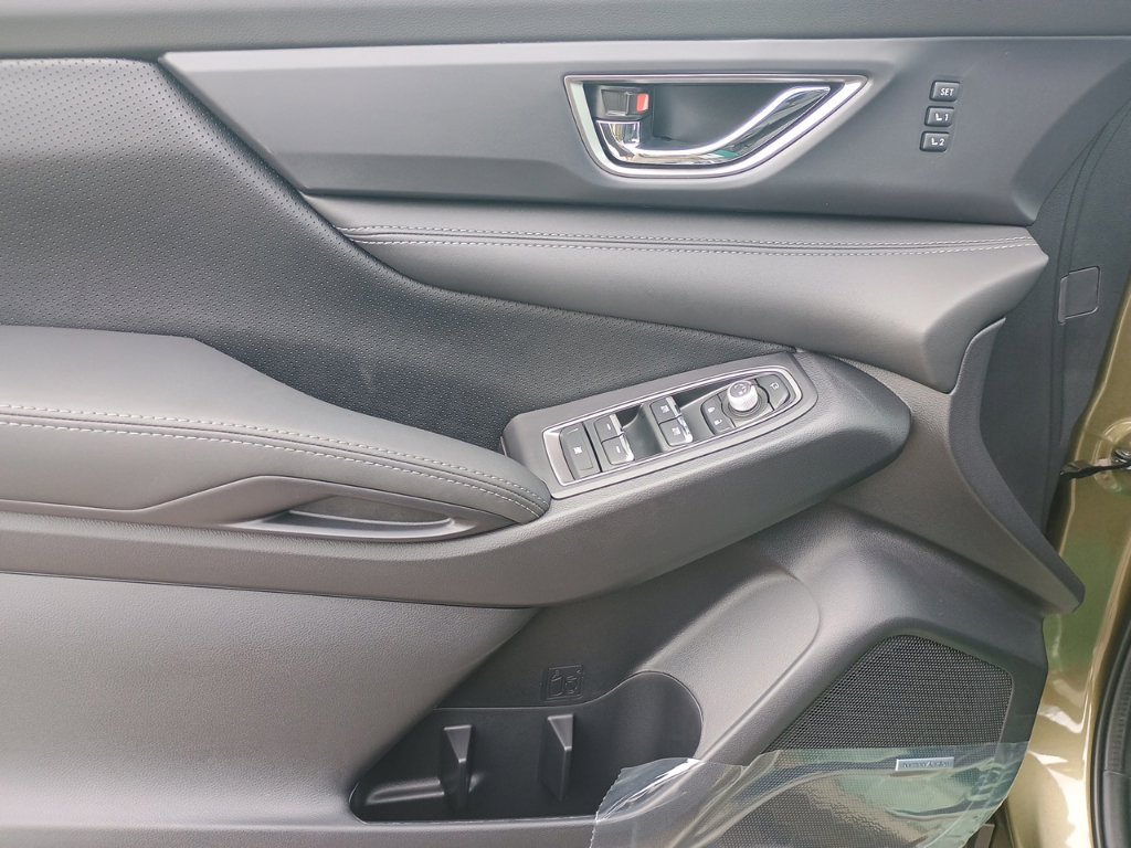 New 2027 Subaru Ascent Limited AWD/4WD image 11