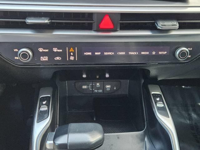 Used 2025 Kia Sorento S w/ Panoramic Sunroof Package FWD image 21