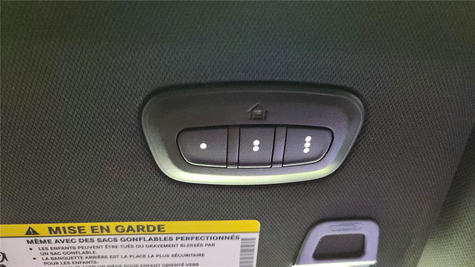 Used 2024 Jeep Grand Cherokee Trailhawk w/ Luxury Tech Group III image 39