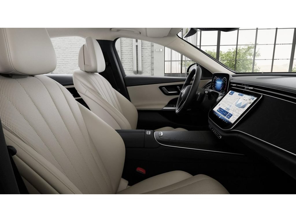 New 2026 Mercedes-Benz E 350 4MATIC Sedan image 4