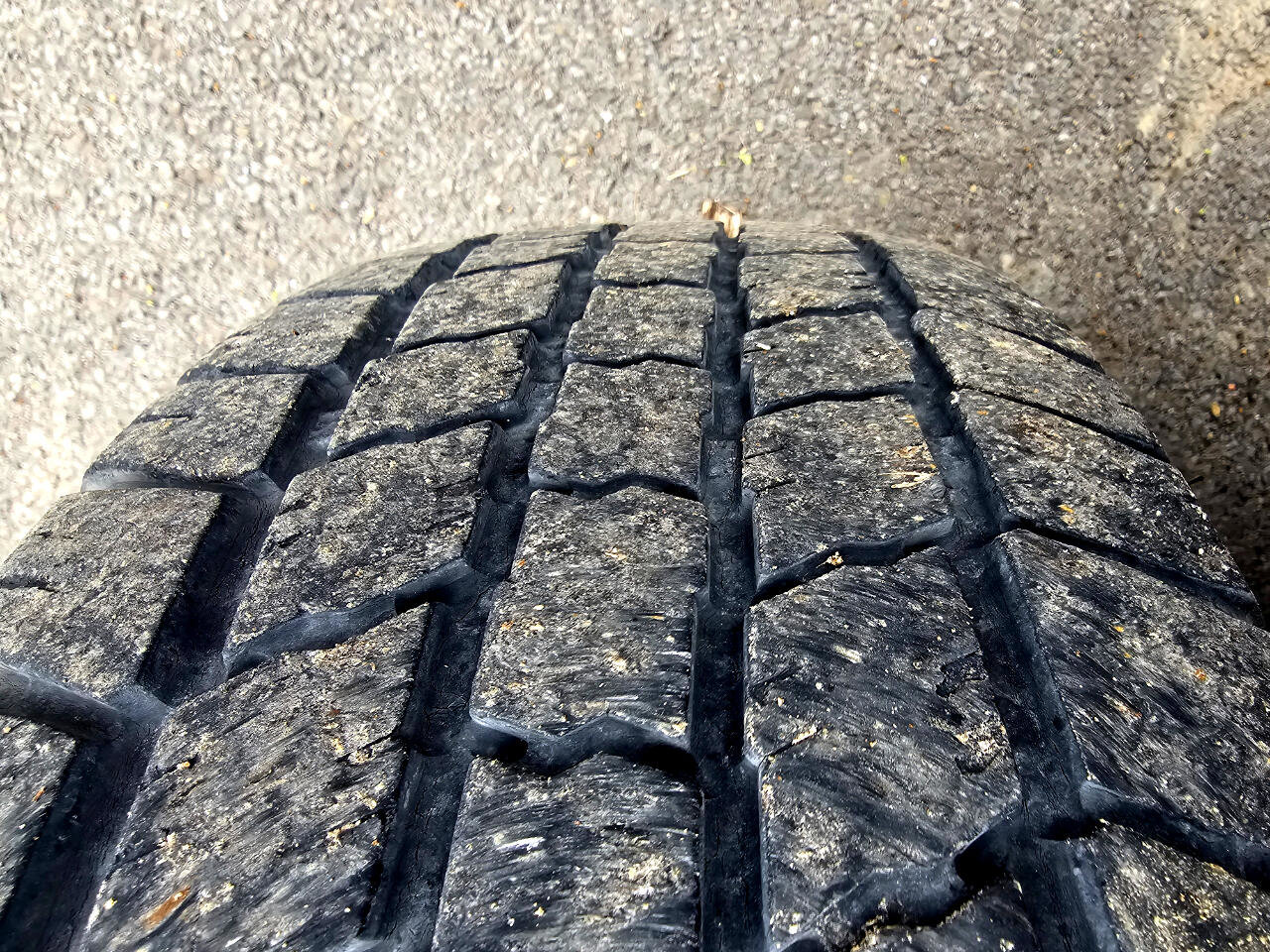 Used 2004 Ford E-250 and Econoline 250 image 14