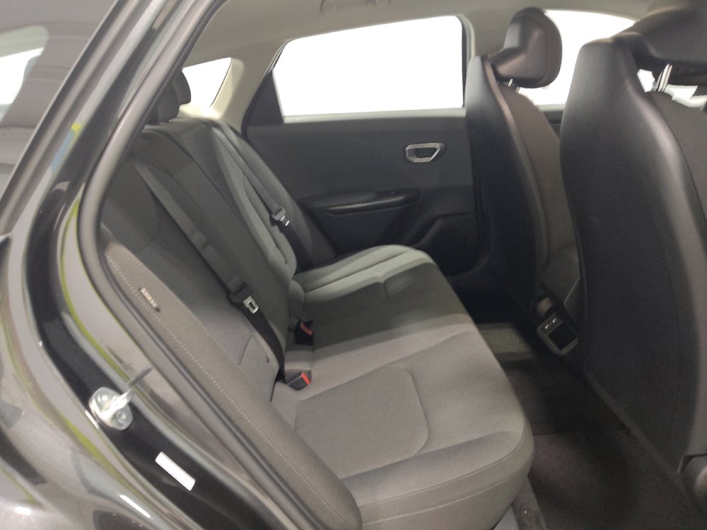 Used 2025 Kia K4 FWD image 19