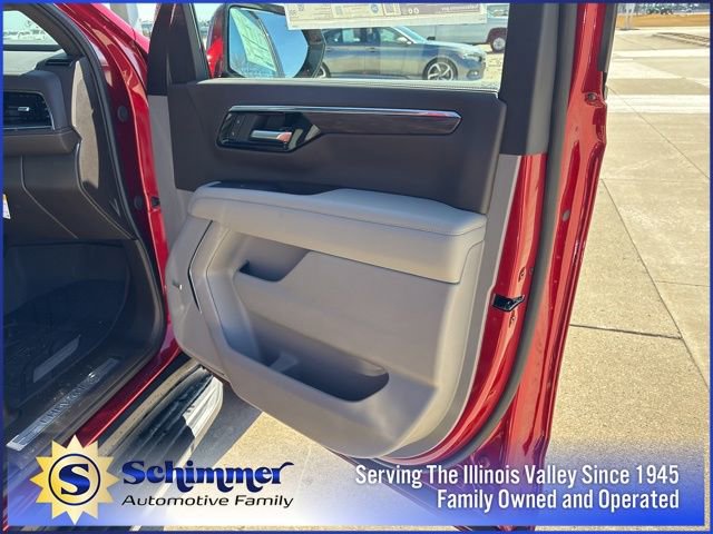 New 2026 Chevrolet Suburban LT w/ Comfort Package image 22