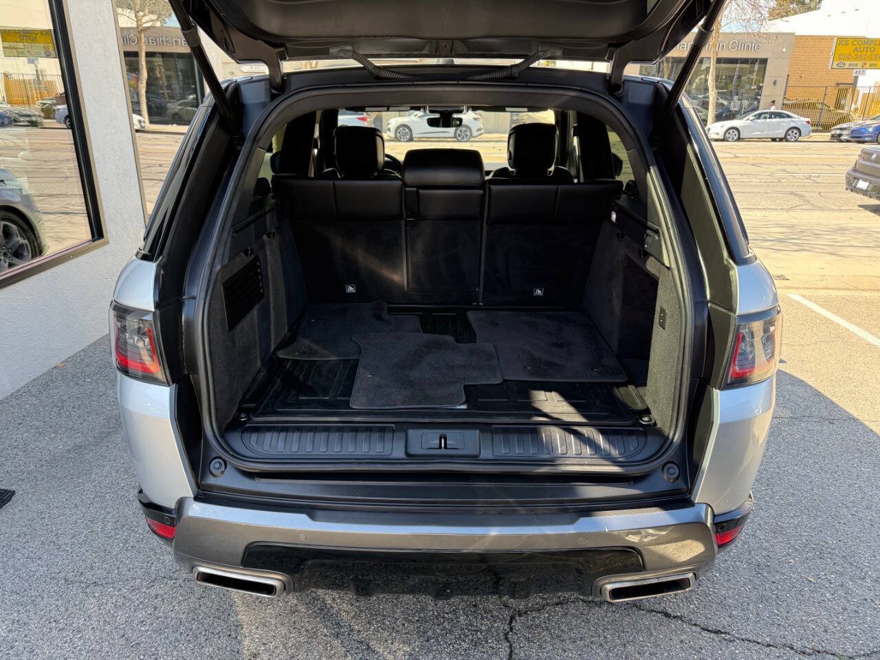 Used 2018 Land Rover Range Rover Sport HSE AWD/4WD image 45