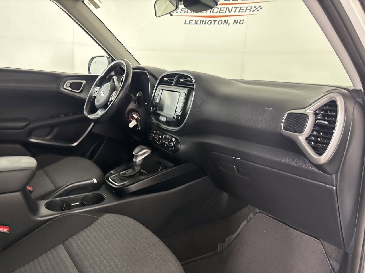 Used 2021 Kia Soul GT-Line image 32