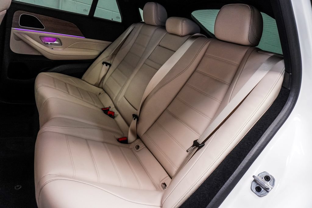 Used 2025 Mercedes-Benz GLE 450 4MATIC Coupe w/ Night Package image 8