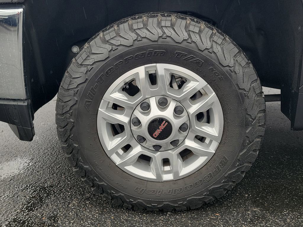 Used 2022 GMC Sierra 2500 SLE w/ SLE Value Package; image 30