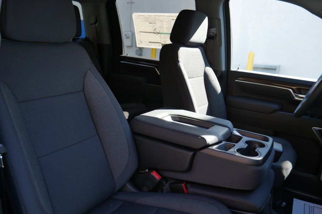 New 2026 Chevrolet Silverado 2500 LT w/ Snow Plow Prep/Camper Package image 22