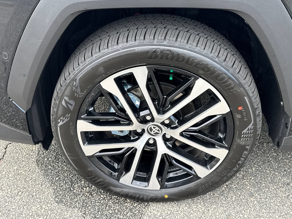New 2026 Toyota RAV4 Limited AWD/4WD image 11