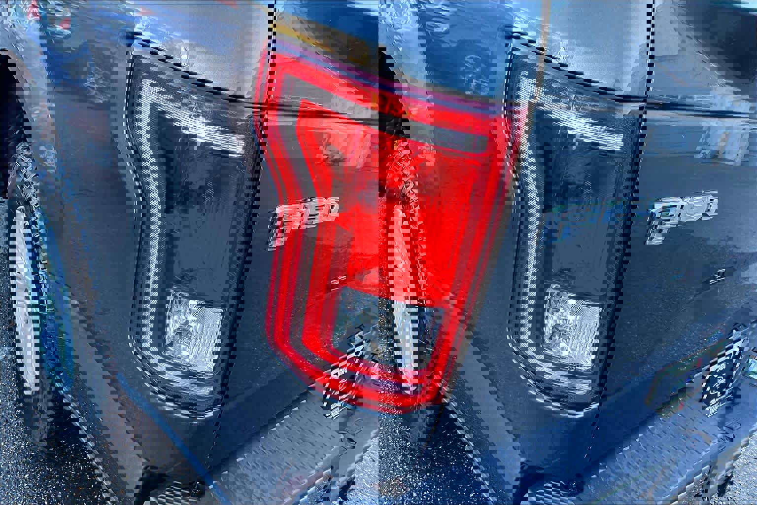 Used 2016 Ford F150 XLT image 28