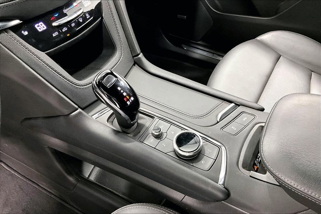 Used 2023 Cadillac XT5 Premium Luxury w/ Technology Package image 17