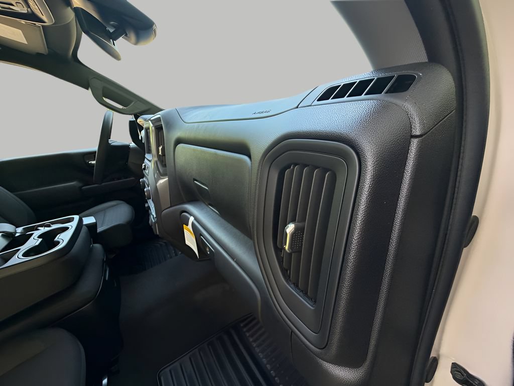 New 2026 Chevrolet Silverado 2500 Custom w/ Custom Value Package AWD/4WD image 10