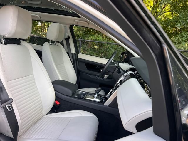 Used 2023 Land Rover Discovery Sport SE AWD/4WD image 36