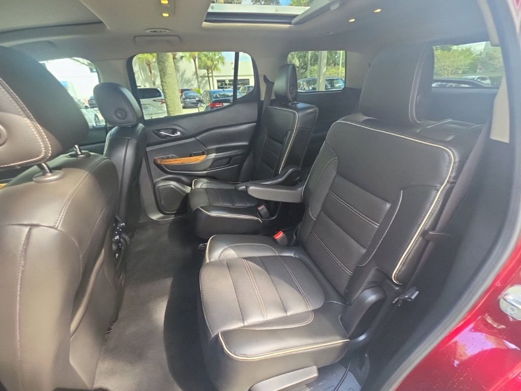 Used 2017 GMC Acadia Denali w/ Technology Package FWD image 34