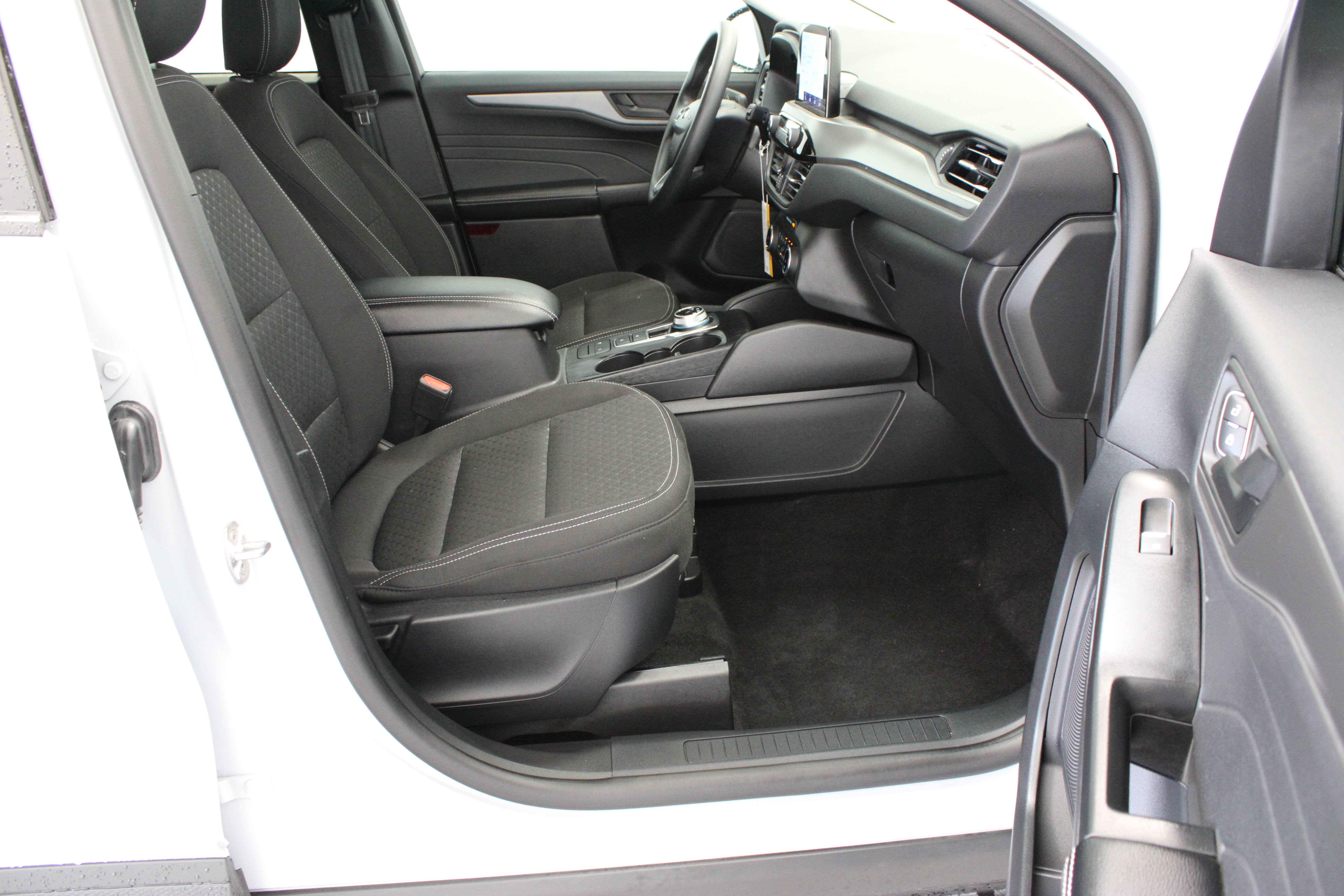 Used 2025 Ford Escape Active FWD image 34