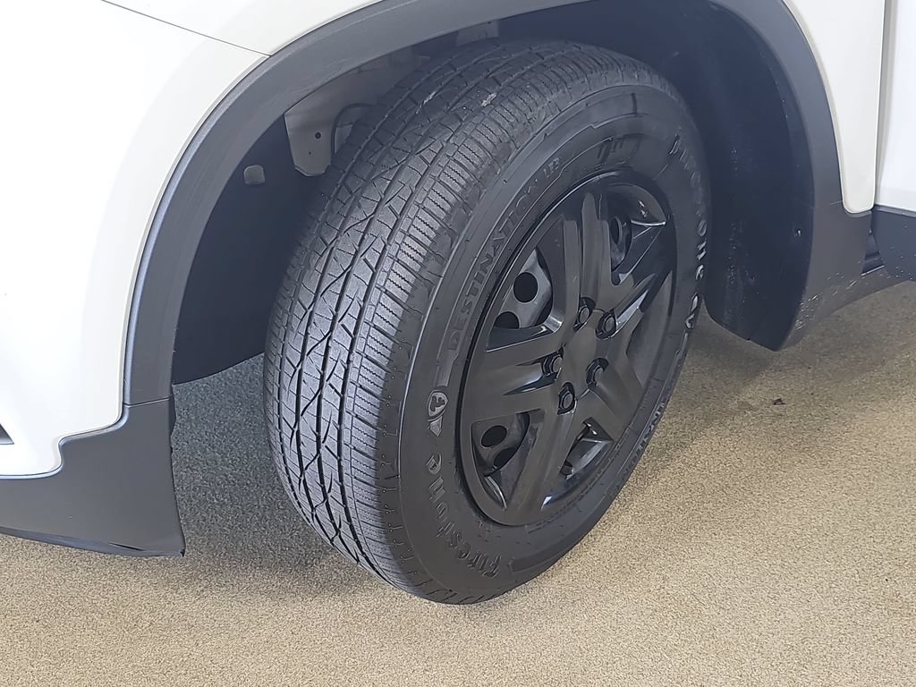 Used 2019 Chevrolet Trax LS w/ Tint and Cruise Package FWD image 36
