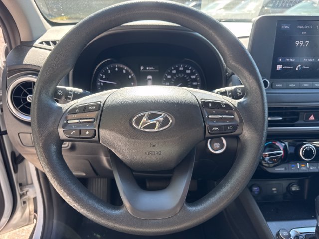 Used 2023 Hyundai Kona SEL FWD image 18