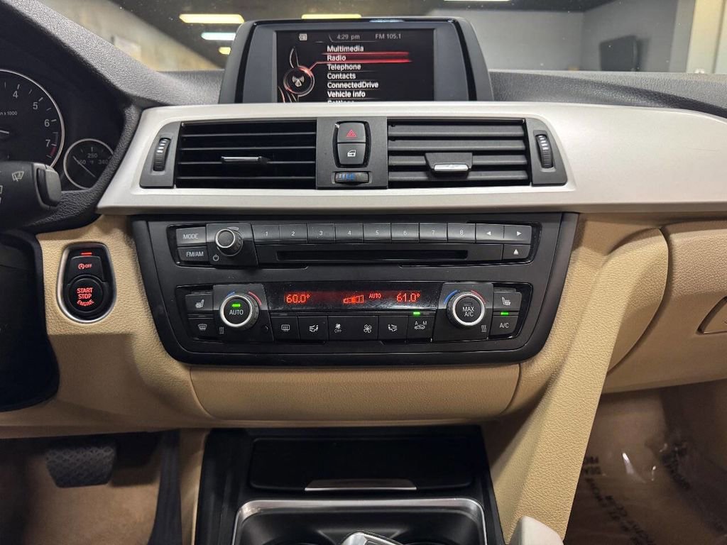 Used 2015 BMW 320i xDrive Sedan image 25