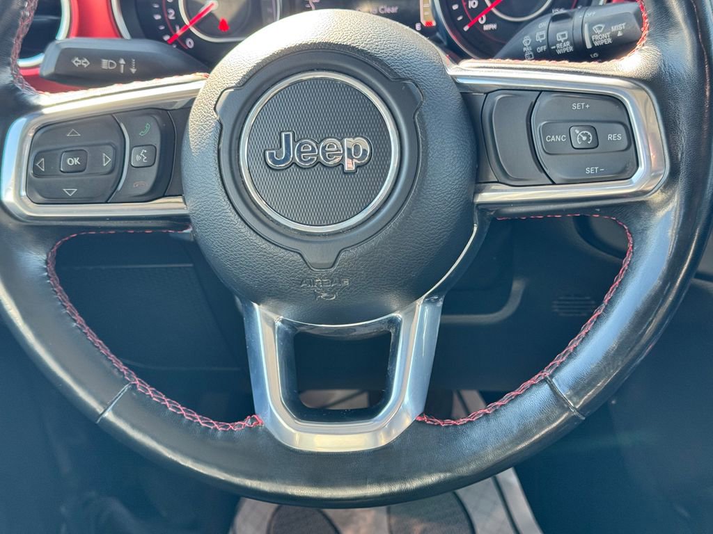 Used 2022 Jeep Wrangler Unlimited Rubicon w/ Cold Weather Group AWD/4WD image 20