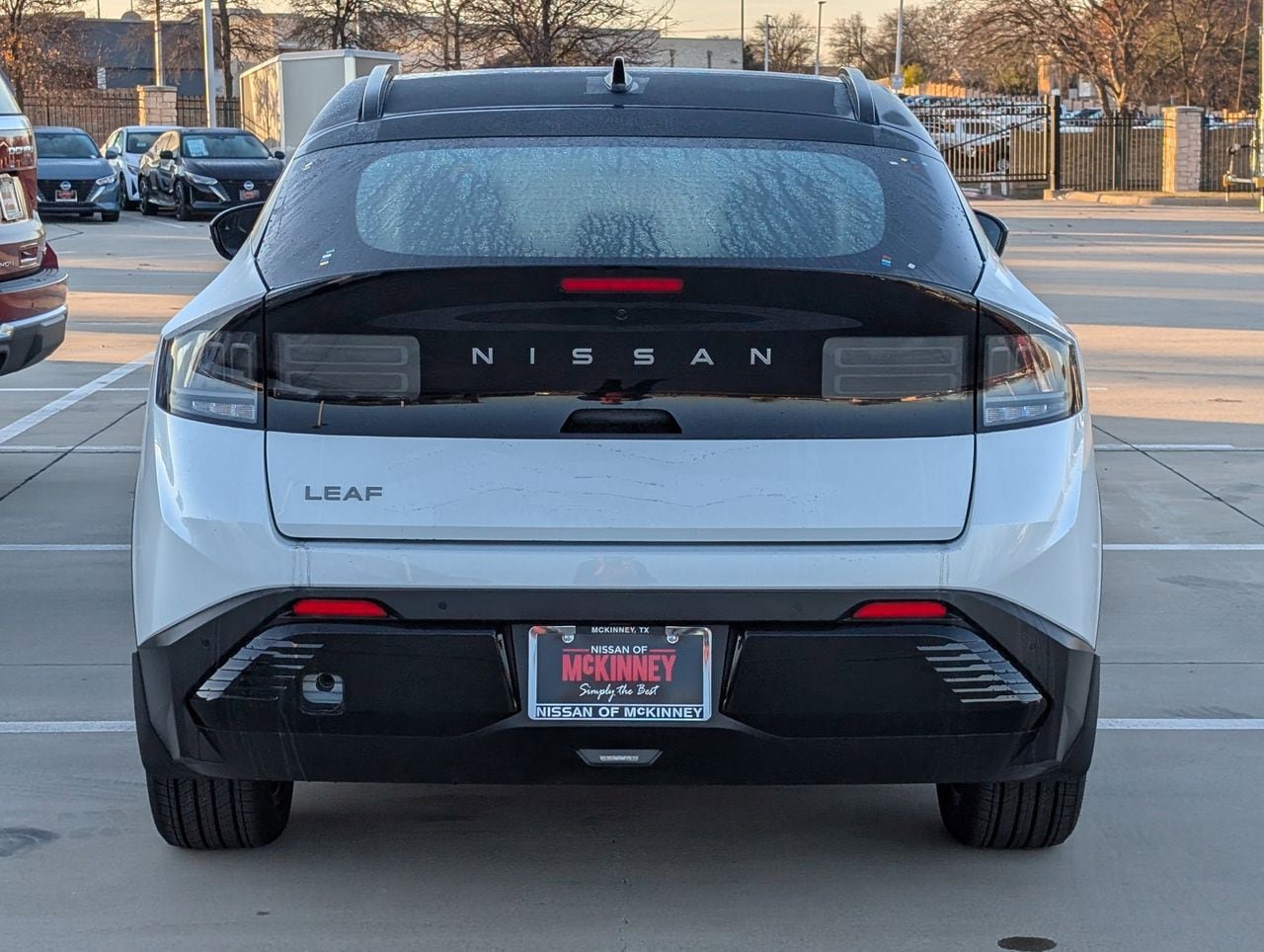 New 2026 Nissan Leaf Platinum+ w/ Cargo Package (Platinum+) image 6