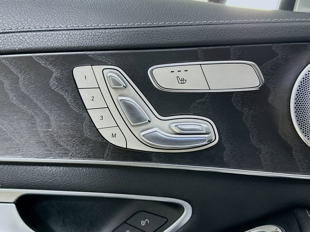 Used 2015 Mercedes-Benz C 300 4MATIC Sedan image 23