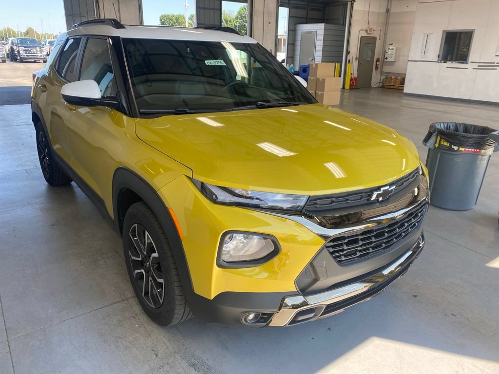 Used 2023 Chevrolet TrailBlazer ACTIV w/ Sun and Liftgate Package
